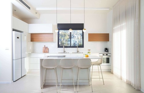 Rehavia Apartment | Dreamy 3BDR, In Rechavia By Isrentals