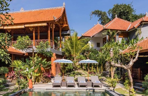 Pengosekan Cottage | Dreamy Balinese Idyll near the Monkey Forest Sanctuary