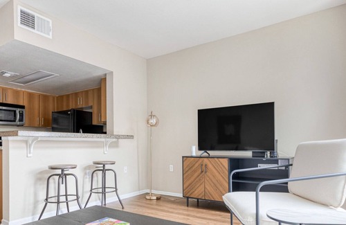 Chinatown Apartment | Dreamy Downtown 1BR w/ Pool, W/D & Gym, near Broad Museum, by Blueground