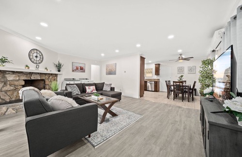 Alhambra House | Dreamy & Relaxing Gem 12mins to DT LA