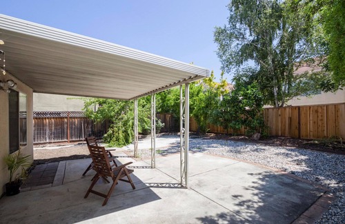 Cambrian House | Dreamy San Jose 3BR w/Backyard, near Houge Park & Hikes, by Blueground
