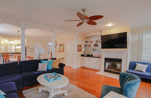Ocean Point House | Dreamy, updated home in Wild Dunes with great ocean views and beach access