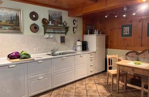 Heitlern Apartment | Dreimäderlhaus am Berg