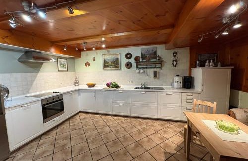 Heitlern Apartment | Dreimäderlhaus am Berg