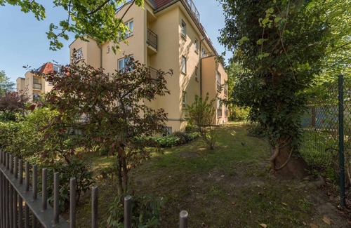Sudvorstadt-Ost Apartment | Dresden Strehlen - Charming apartment for two to four people