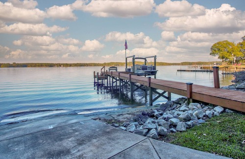 Ridgeway House | Drift Away @ Lake Wateree! Beach, Boat Ramp, Close to Town