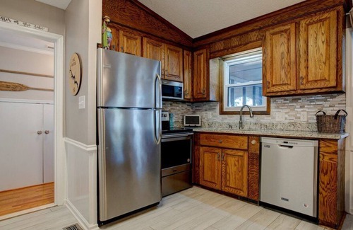 Ridgeway House | Drift Away @ Lake Wateree! Beach, Boat Ramp, Close to Town