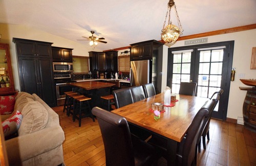 Bracebridge House | Drift Away Summary: G