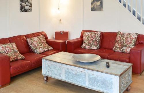 Middleton-on-Sea House | Drift In