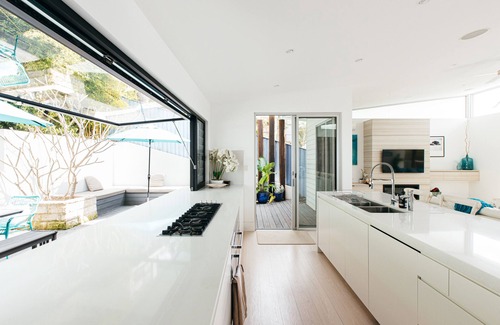 Avoca Beach House | Drift Luxury Beach House 200m from Avoca Beach
