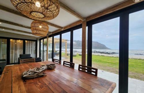 Fleur Park House | Driftwood beach house