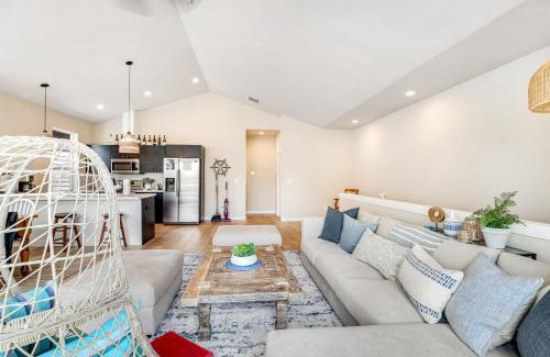 Rockaway Beach House | Driftwood Cove at Rockaway Beach