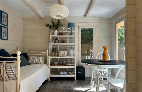 Lyminster Apartment | Driftwood Dreams Garden Cabin
