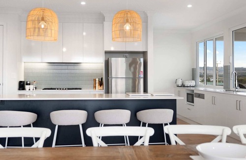 Middleton House | Driftwood Dunes - 67 Newell Avenue, Middleton