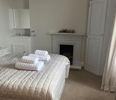 Lynton Apartment | Driftwood