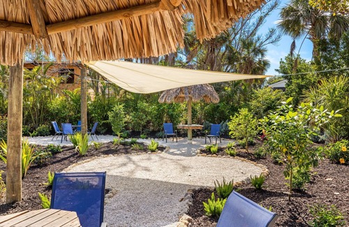 Sanibel Apartment | Driftwood Inn Charming 2-bedroom cottages in wonderful Sanibel Island