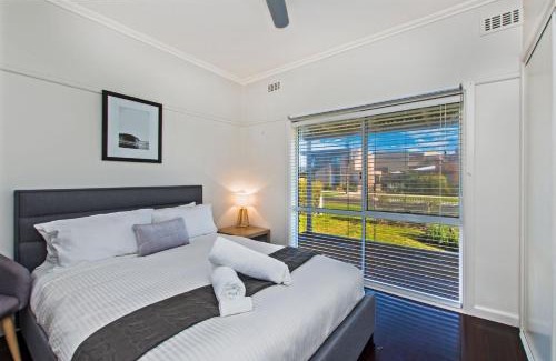 Port Fairy House | Driftwood on South