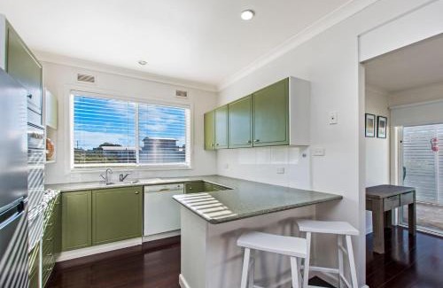 Port Fairy House | Driftwood on South