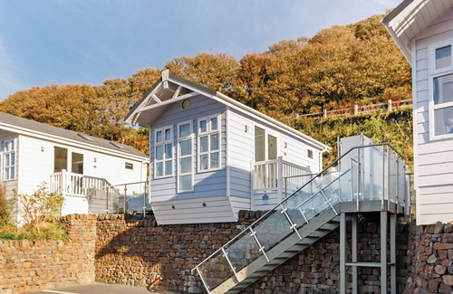 Hele Ski Chalet | Driftwood Premier Sea View Cabin