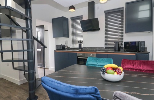 Roosebeck Cottage | Driftwood Studio