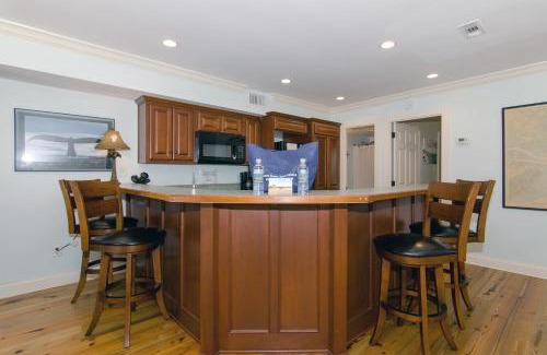Ocean Ridge Apartment | Driftwood Villa - 280