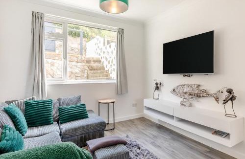 Brixham House | Driftwood Villa