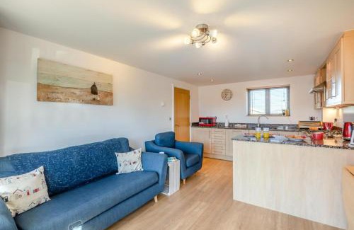 West Bay House | Driftwood - West Bay
