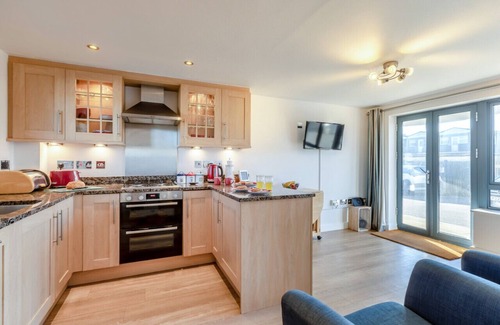 West Bay House | Driftwood - West Bay