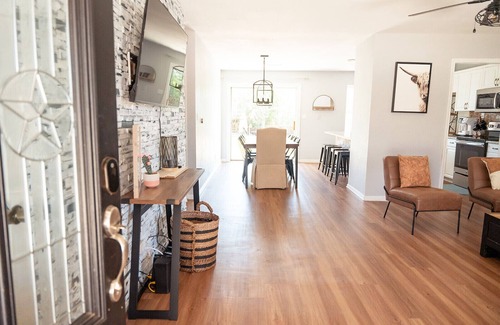 Dripping Springs House | Dripping in Tranquility, Prime Spot, Heated Pool