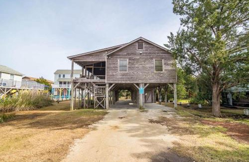 Pawleys Island House | Drop Anchor A Dog-Friendly Home with Beach Access