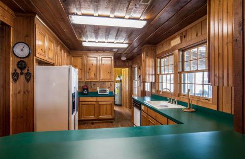 Pawleys Island House | Drop Anchor A Dog-Friendly Home with Beach Access