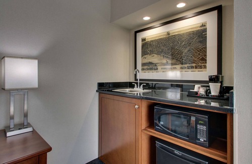 Evansville Hotel | Drury Inn & Suites Evansville East