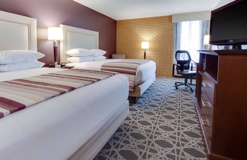 Buechel Hotel | Drury Inn & Suites Louisville East