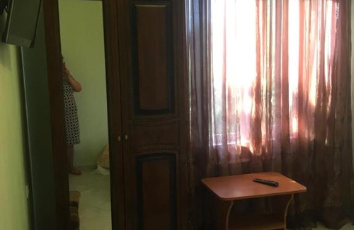 Tonky Mys House | Druzhba Guest House