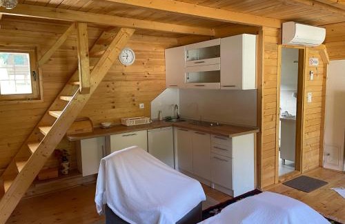 Mali Radic Ski Chalet | Drvena kućica UNA