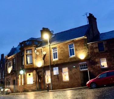 Newtown St Boswells Bed & Breakfast | Dryburgh Arms Pub with Rooms