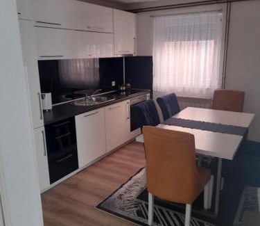 Sarajevo Apartment | DSH home