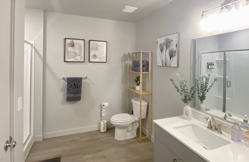 Rio Grande Apartment | DT Cozy Apt Gym Parking Brand New Appliances