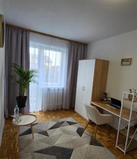 Kielce House | Duże pokoje w nowoczesnym stylu