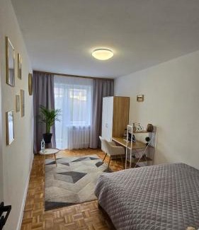 Kielce House | Duże pokoje w nowoczesnym stylu