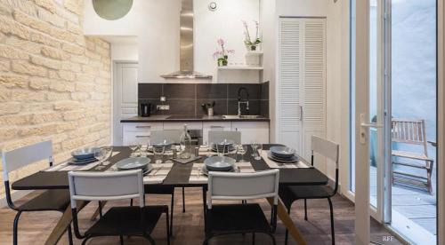 Comedie Apartment | Du Guesclin Comédie (connecté & climatisé)