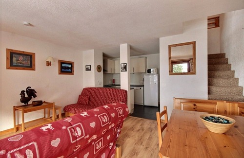 Saint-Jean-dʼAulps Apartment | dU¨PLEX APARTMENT WITH SWIMMING POOL ACCESS - SAINT JEAN D'AULPS SKI RESORT- 9 PEOPLE - DAILLE D10