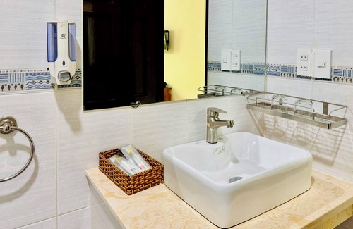 District 12 Hotel | Duc Phuc Hotel