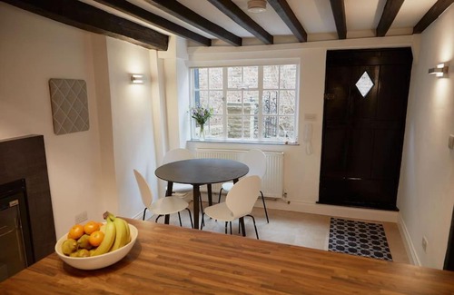 Henley-on-Thames Apartment | Duck Cottage in the centre of Henley