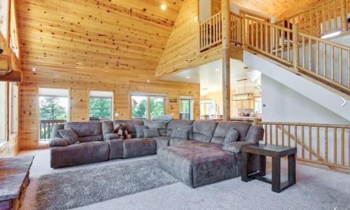 Long Valley Junction House | Duck Creek Cabin With Amazing View