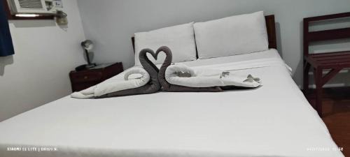 Ermita Hotel | DUCK INN AND RESTAURANT