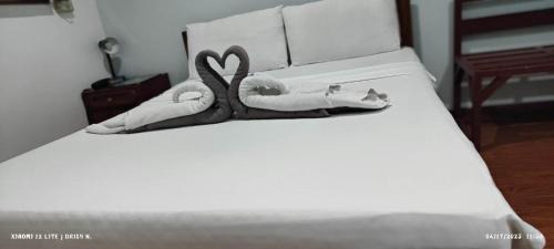 Ermita Hotel | duck inn manila