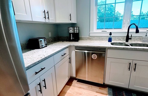 Lincolnville House | Duck Trap Retreat 3 Bedroom /3 Bathroom - Community Pool/Tennis /Pickle Ball
