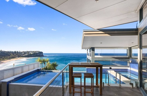 Mona Vale House | Due Northerly - Amazing Coastal Views