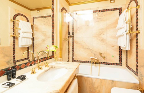 Citta Antica Hotel | Due Torri Hotel